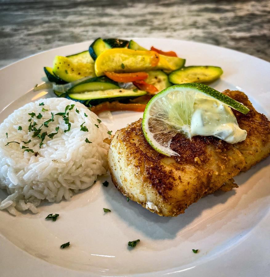 Home-cooked dining at Hacienda De Luna